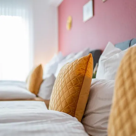 Golden Design Apartment, Zentral, Familie Und Business, 1000 Mbit Appartamento Duisburgo